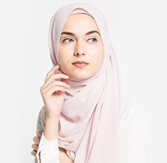 Hijub Muslim Wanita di ZALORA Indonesia