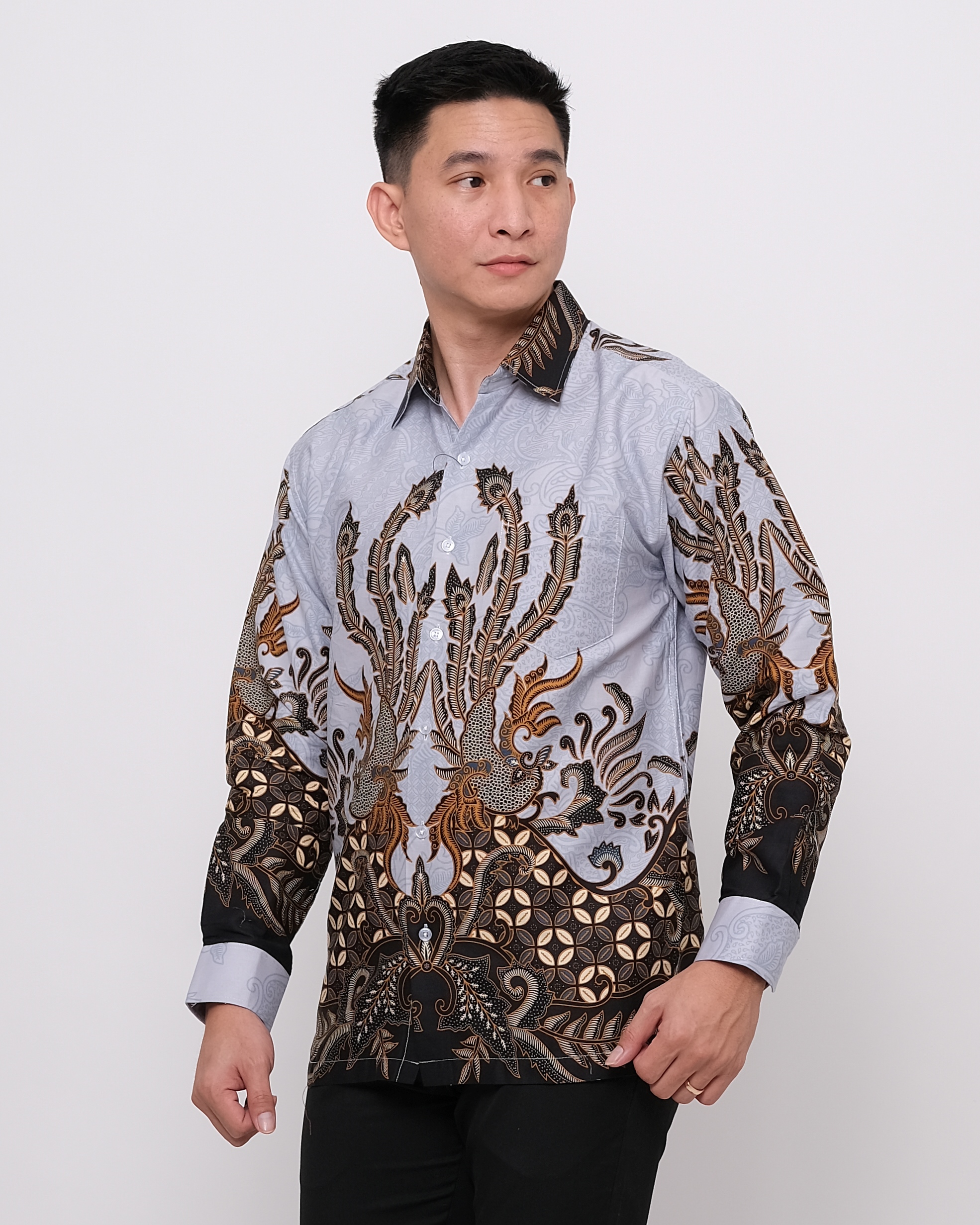 Andre Michel Kemeja Batik Lengan Panjang Biru Muda 16734