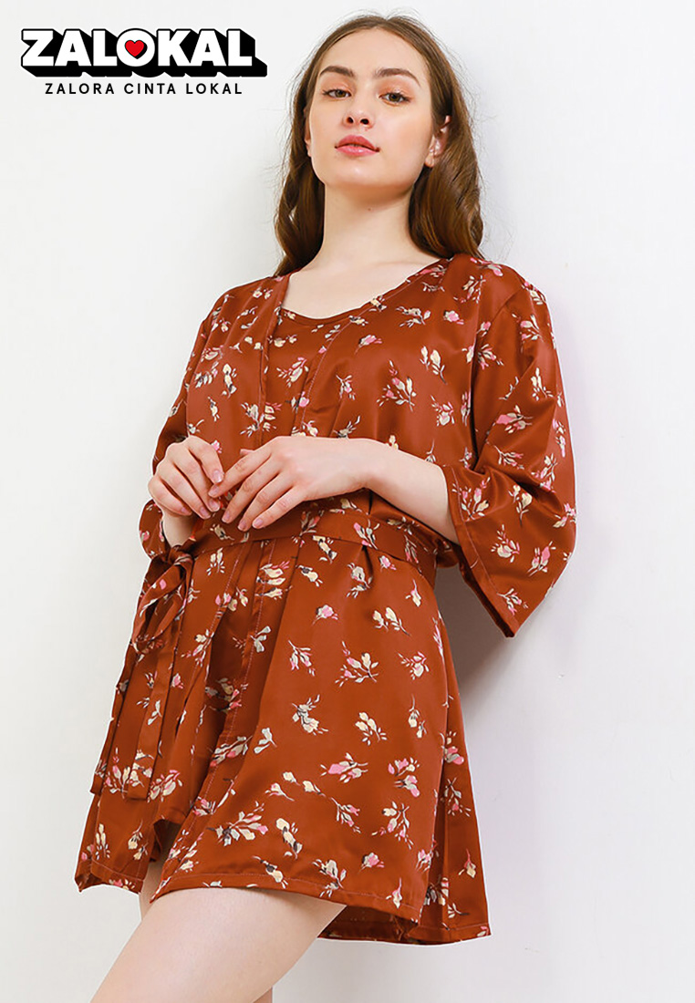 Anne Wintours Kimono Satin Silk Set Daster Tanktop