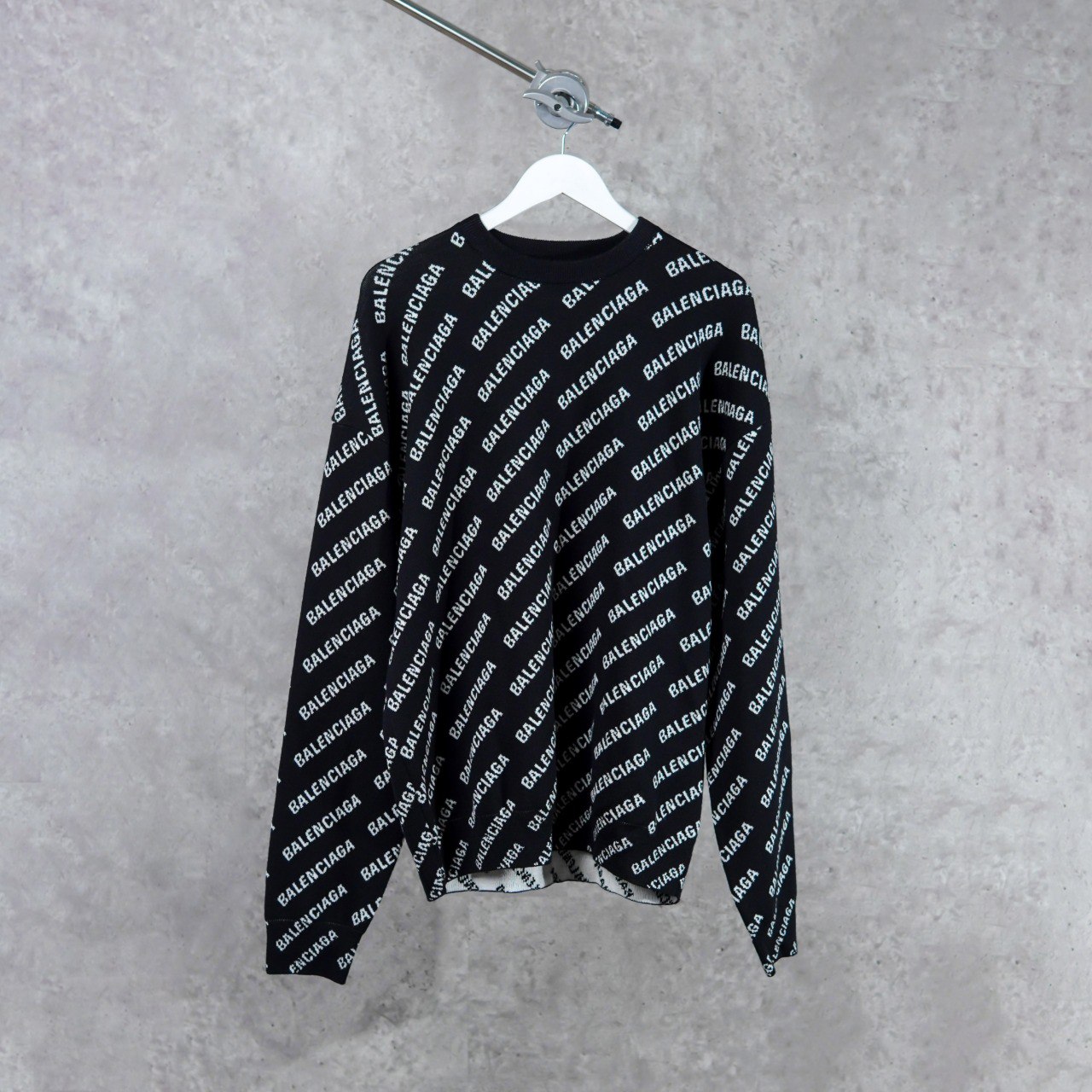 Balenciaga Sweater BALENCIAGA ALL OVER TEXT WHITE BLACK KNIT SWEATSHIRT 100% ORIGINAL