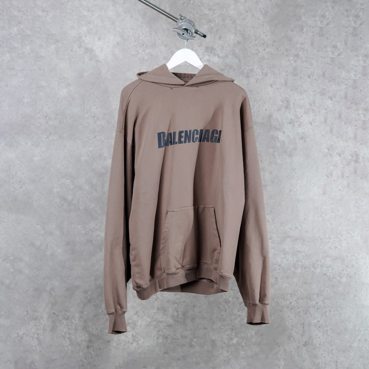 BALENCIAGA Jaket BALENCIAGA BOXY BLACK TAUPE HOODIE 100% ORIGINAL