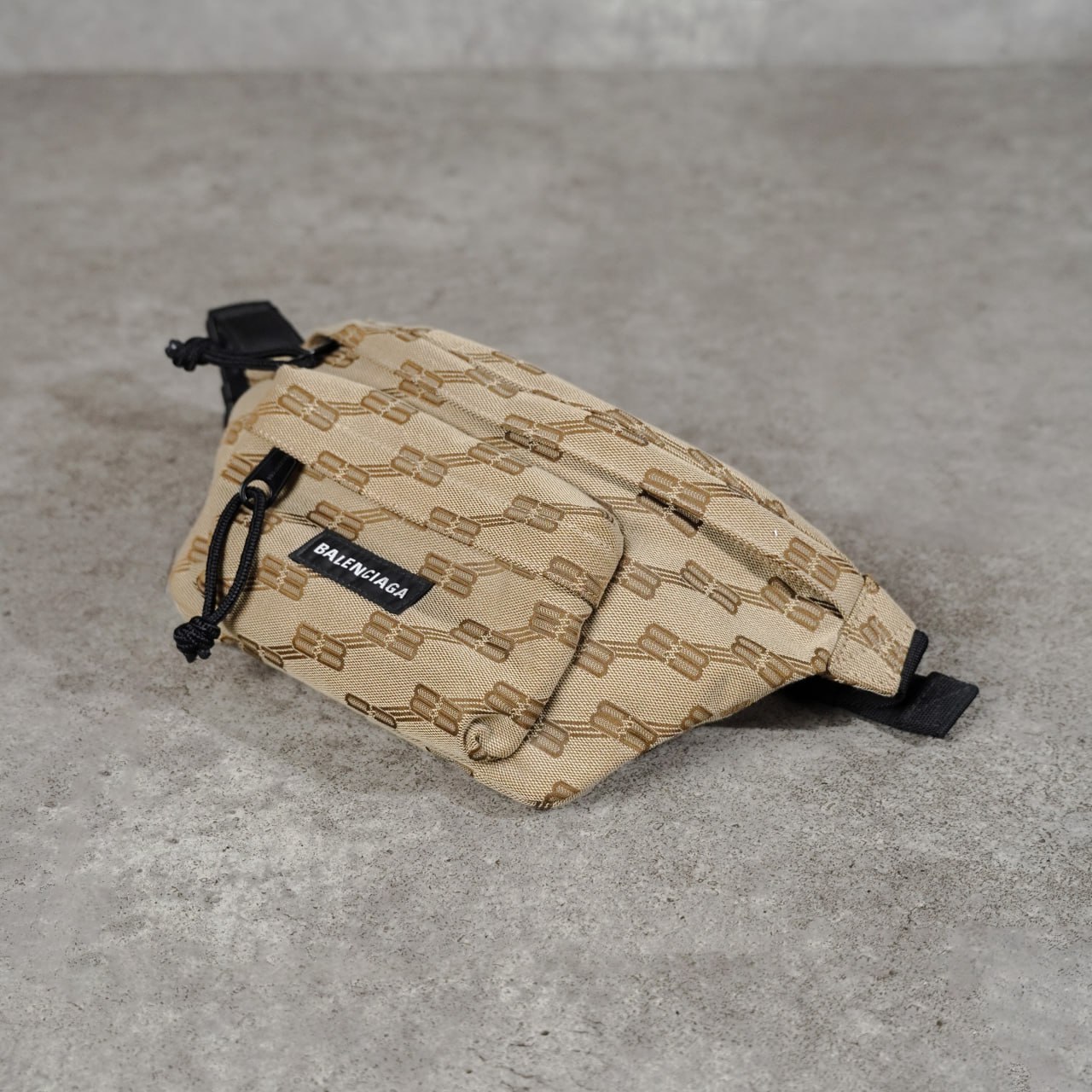 BALENCIAGA Tas BALENCIAGA BB MONOGRAM JACQUARD BROWN WAIST BAG 100% ORIGINAL