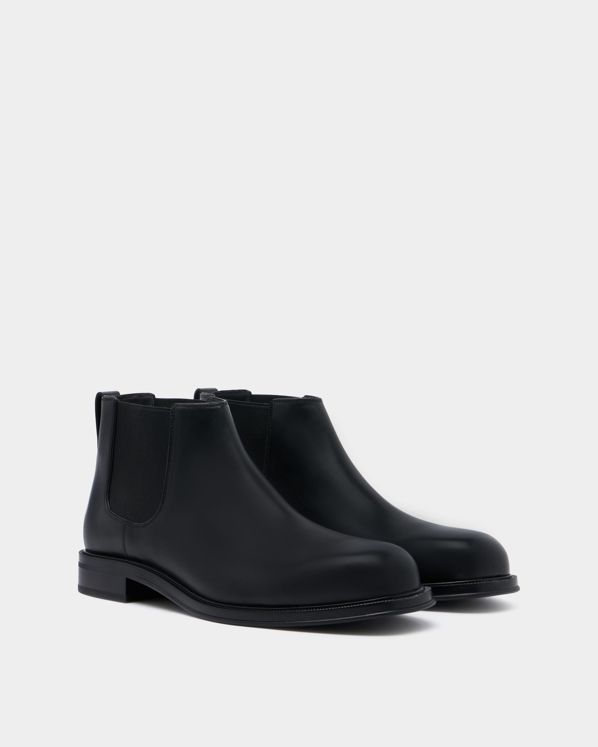 Bally Seamus Boots in Leather - Black
