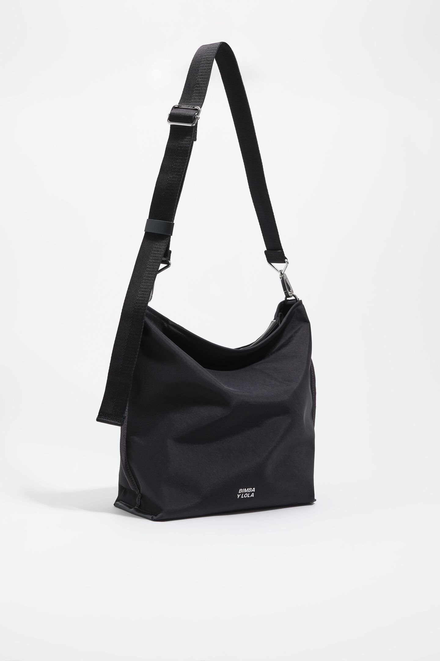 Bimba Y Lola 252BBIJ1D.1000 Large Nylon Carlino Bag Black