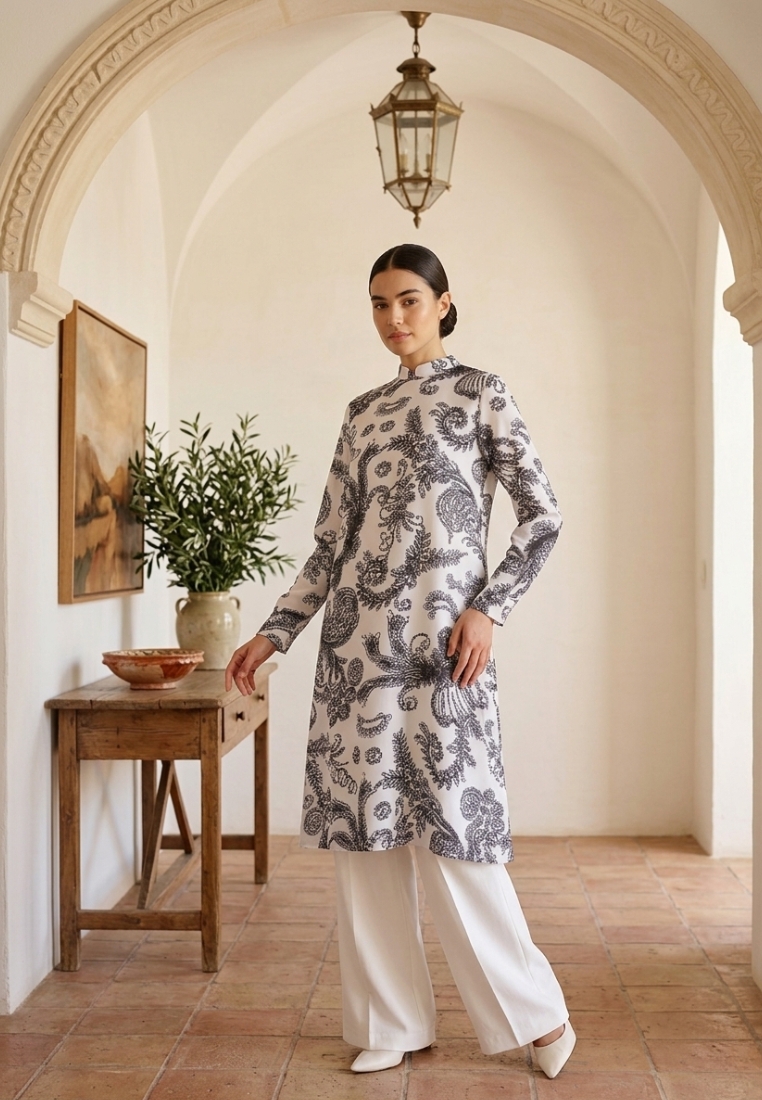 Brilliant Girl Tunik Pasley Modern Kekinian In White By Brilliant Girl Warna PUTIH