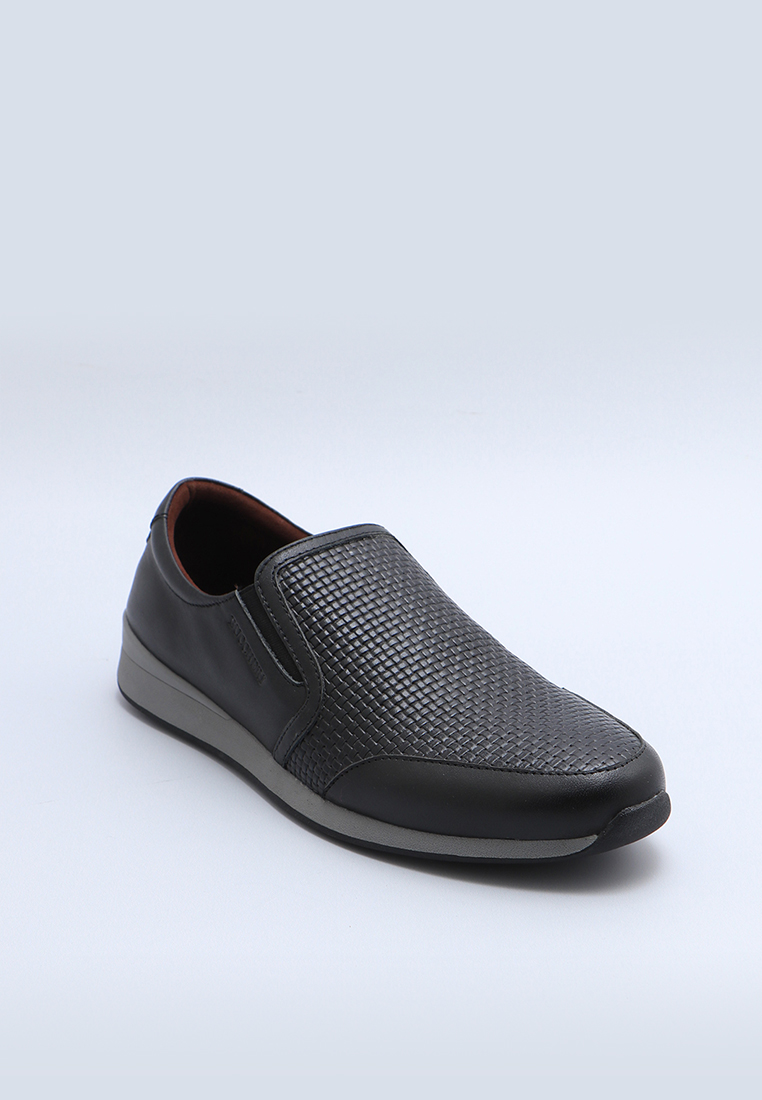 Buccheri Sepatu Pria Delve Black