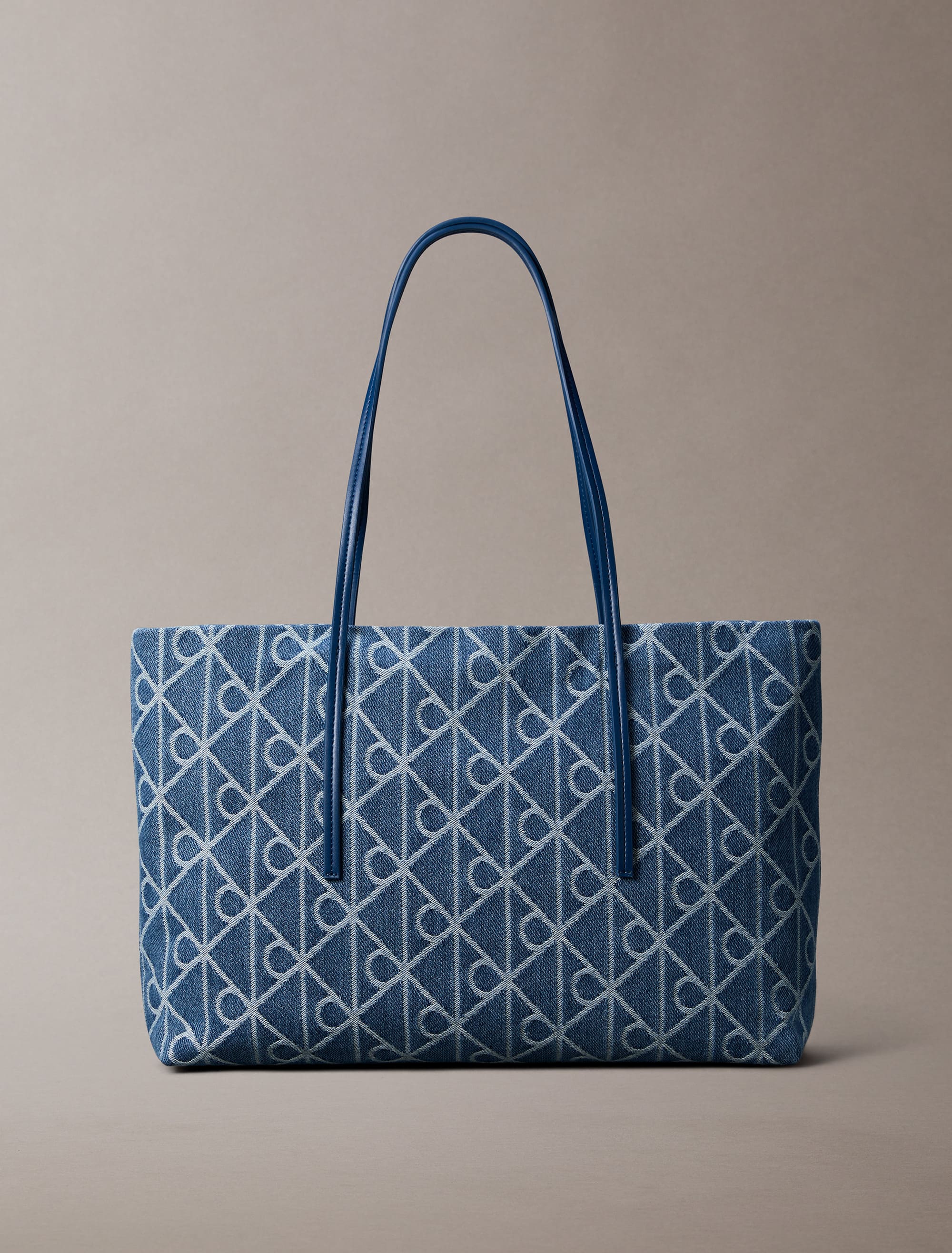 Calvin Klein - Large Denim Jacquard Tote Bag with Pouch