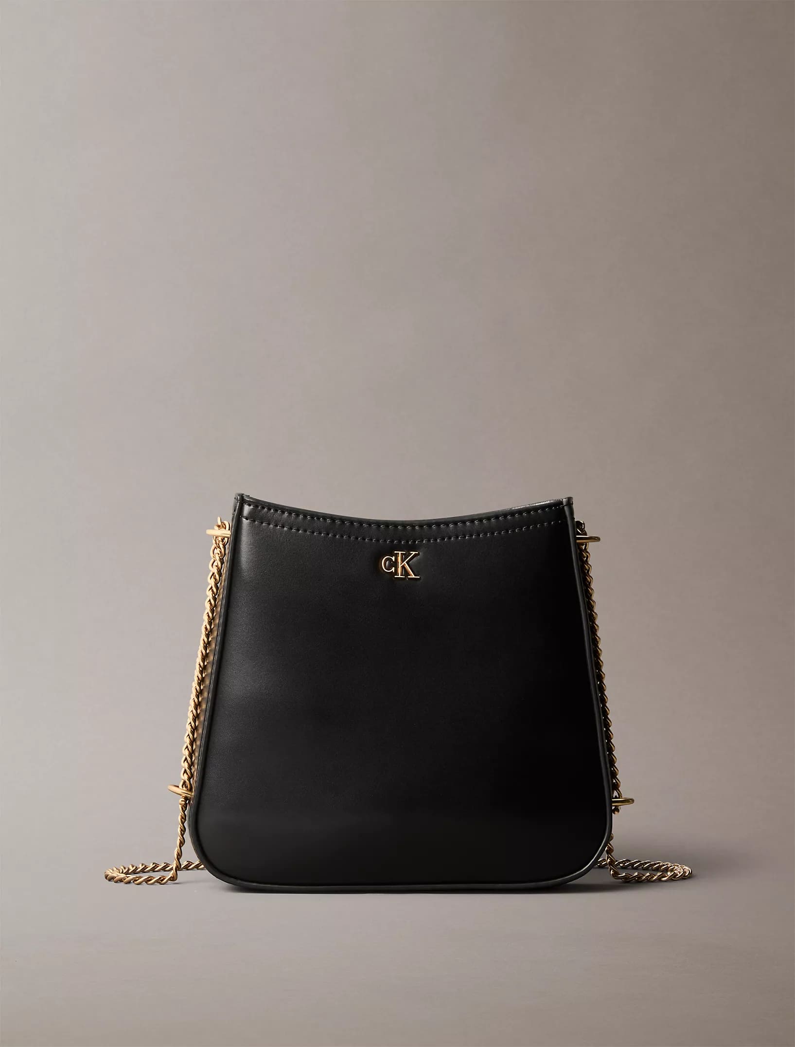 Calvin Klein - Chain Saddle Bag