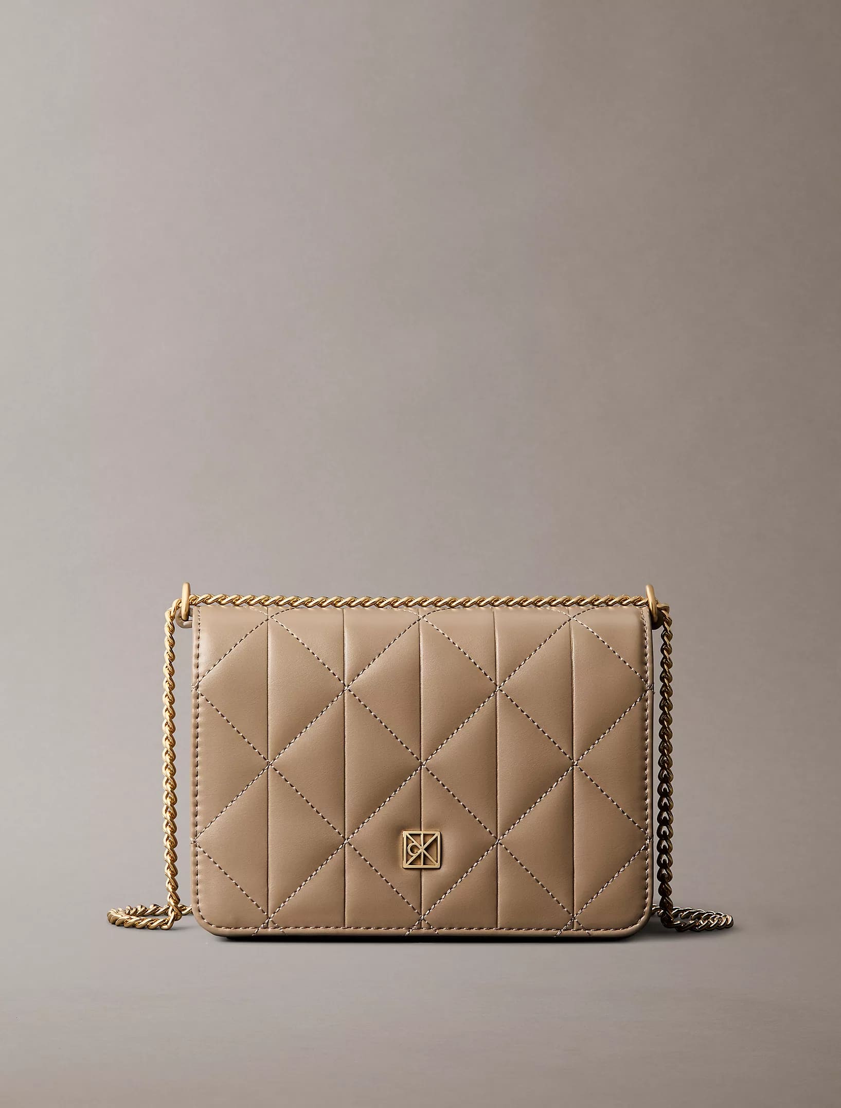 Calvin Klein - Quilted Mini Chain Bag