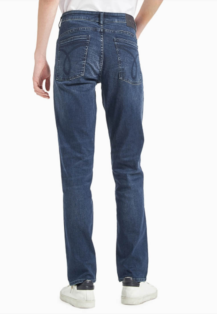 Jual Jeans Calvin Klein Pria Original | ZALORA Indonesia ®