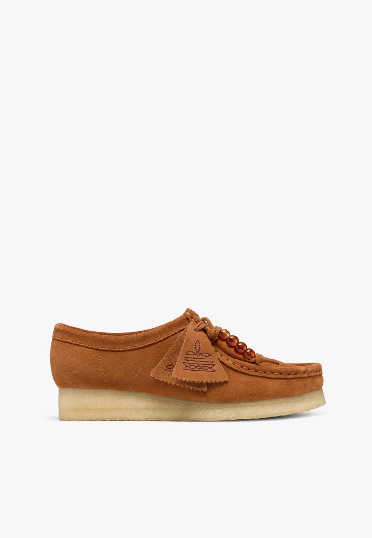Clarks Womens Wallabee. - Ginger Suede