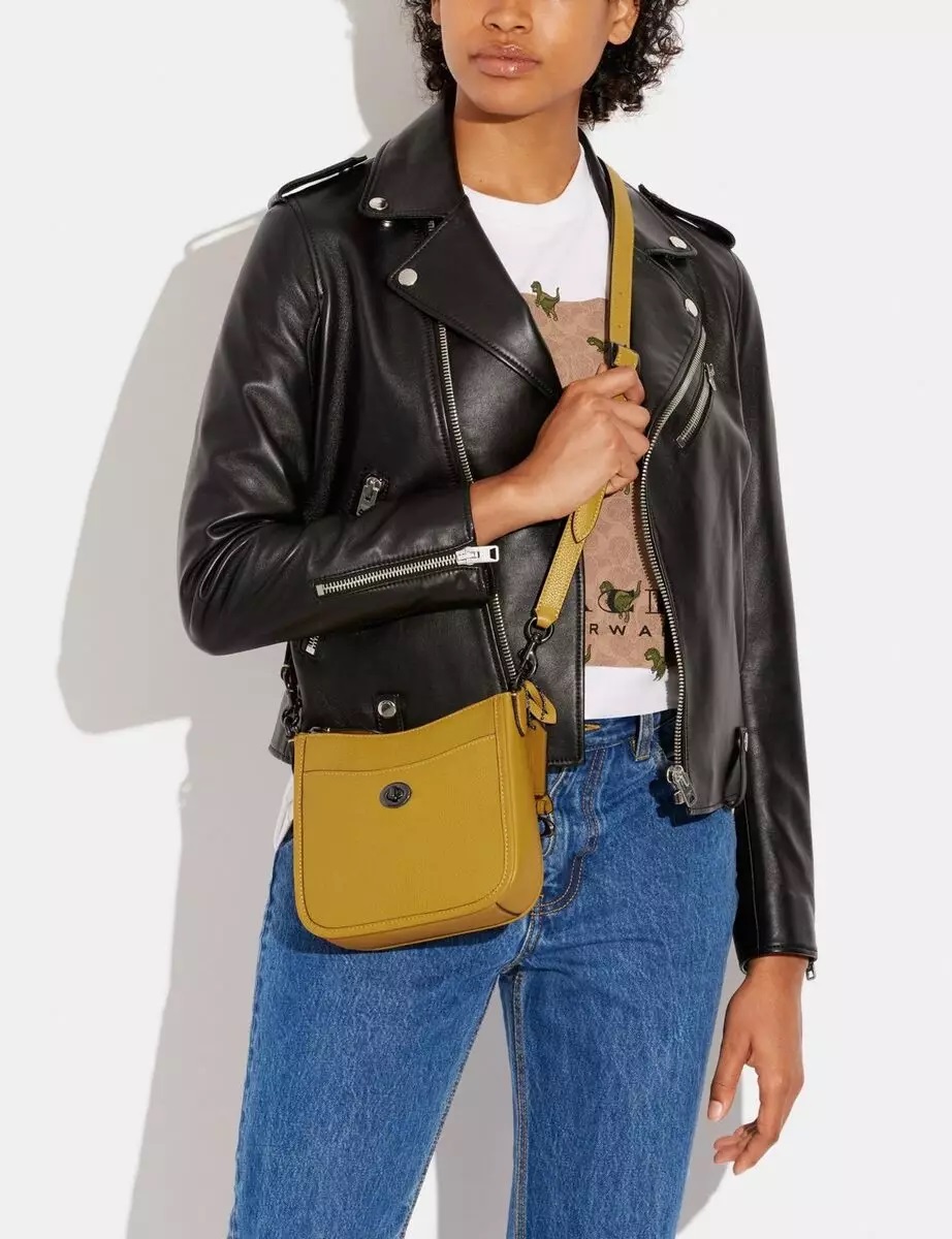 Coach CC390 Chaise 19 Leather Crossbody Bag Flax