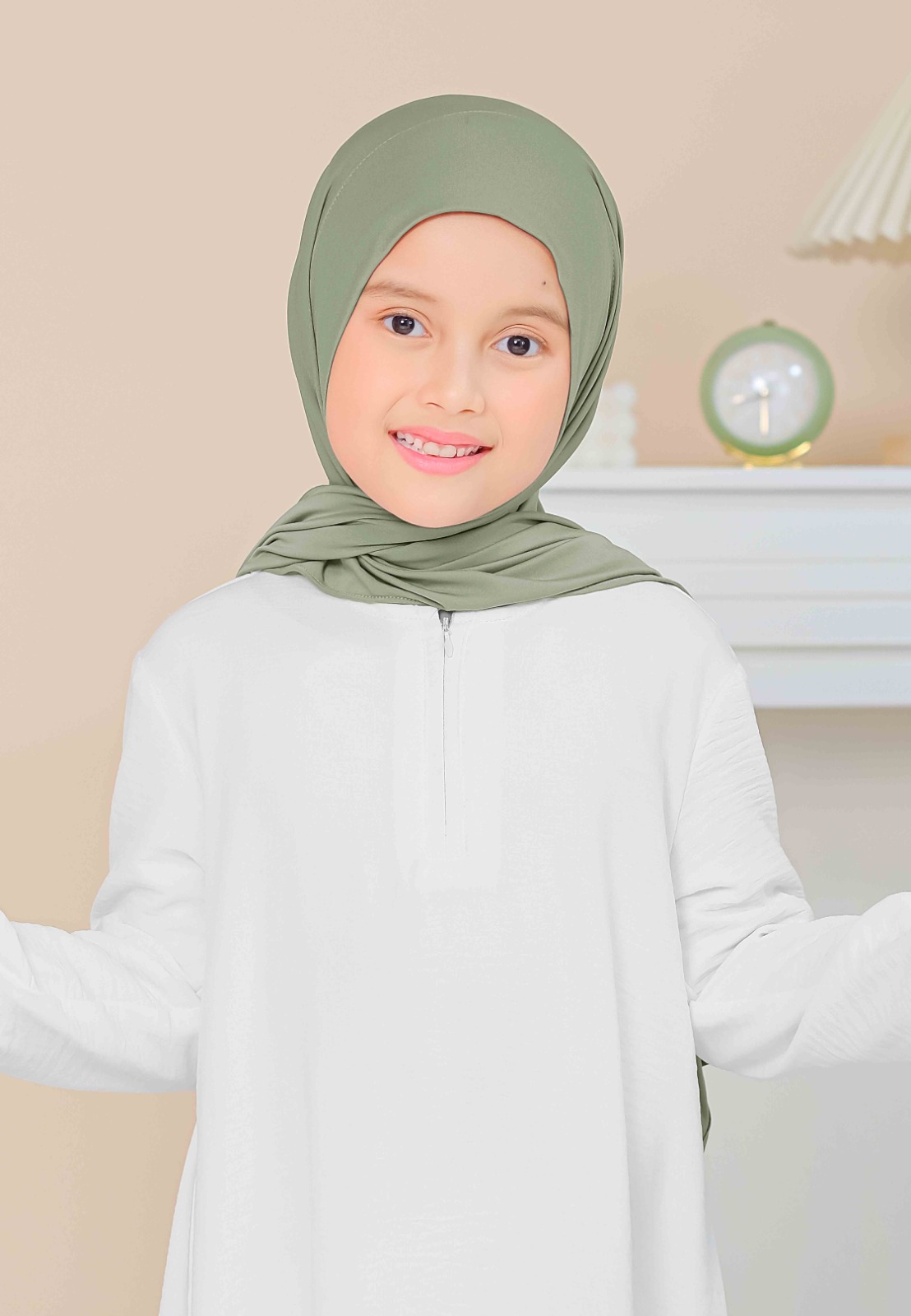 Cotton Bee - Calla Oval Instan | Hijab Pashmina Instan Anak - Sage Green