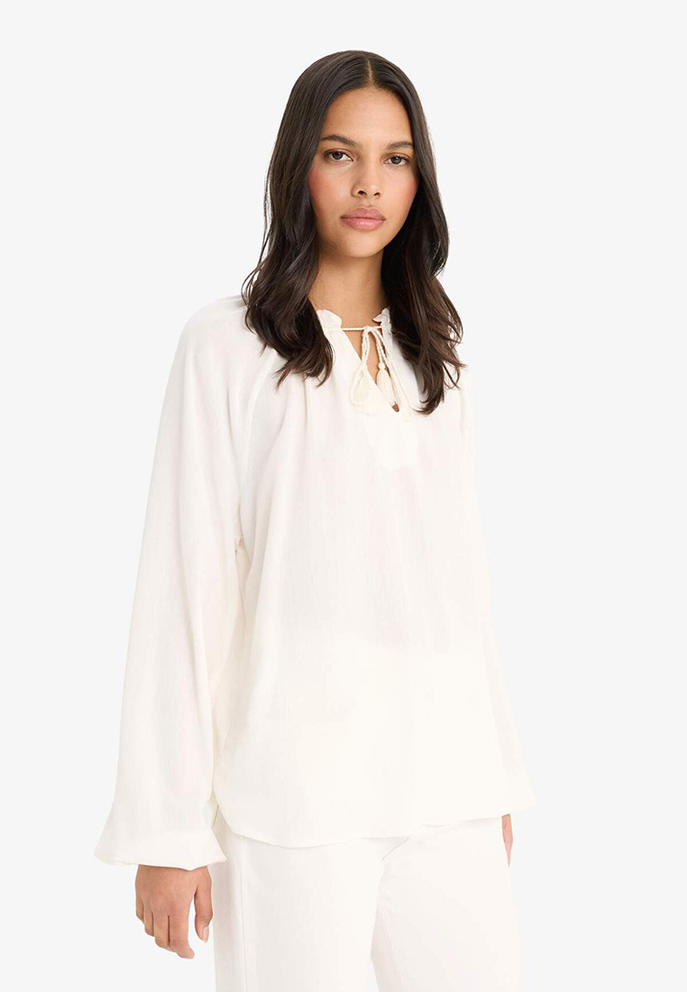 DeFacto Lace-Up Collar Crinkle Blouse