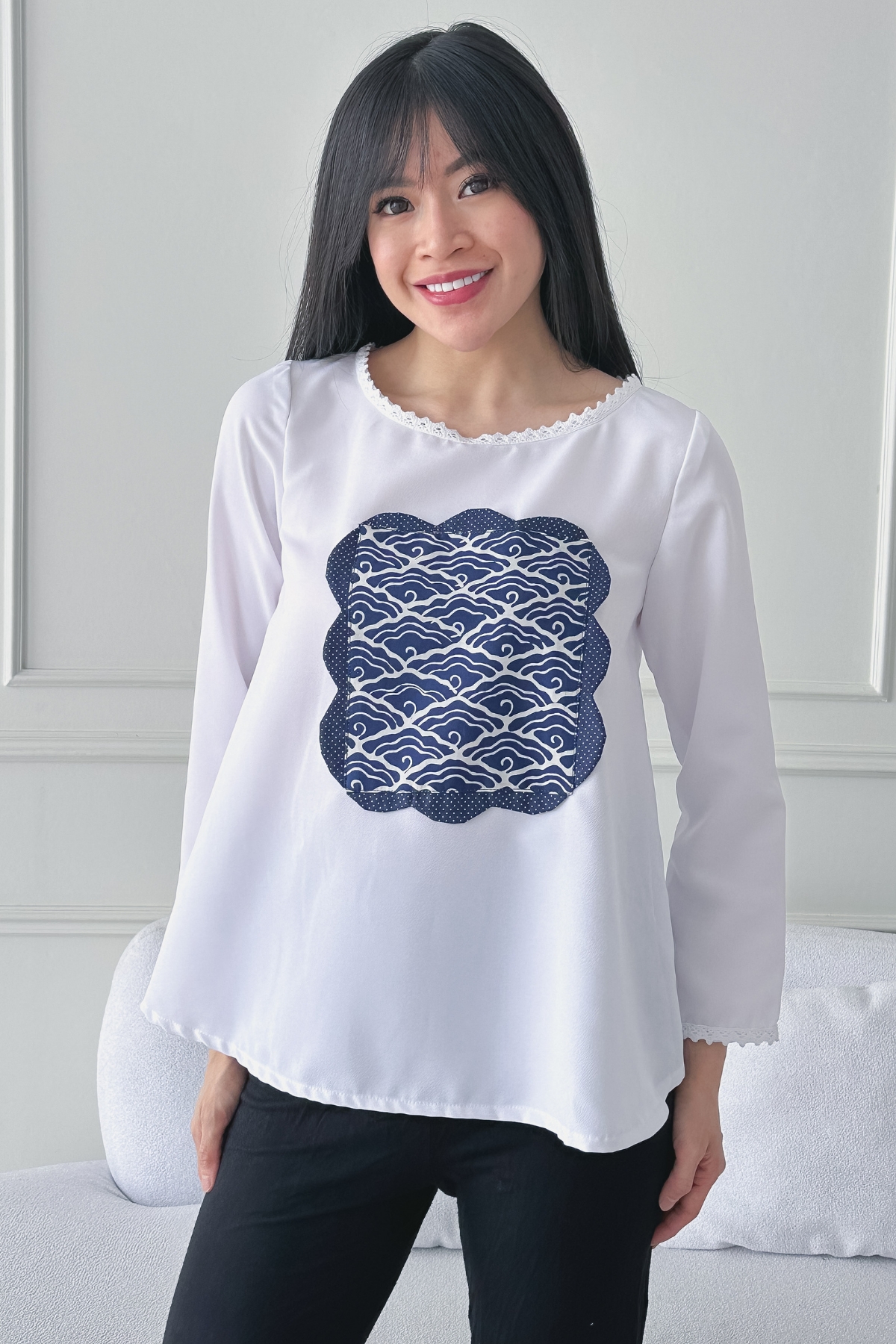 DhieVine Batik Cendani Megamendung Biru Blouse