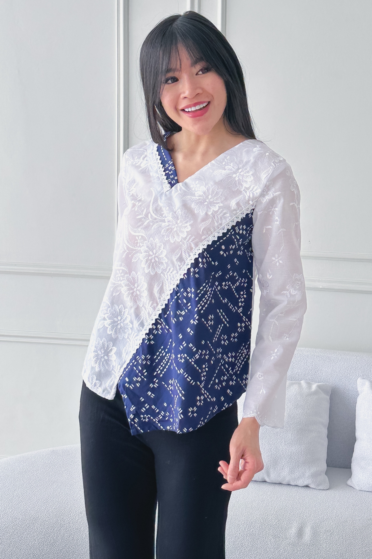 DhieVine Batik Lituhayu Sashiko Biru Blouse