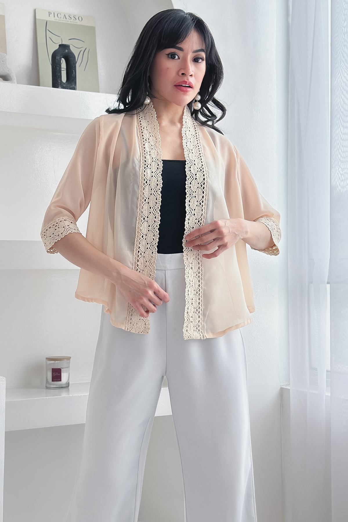 DhieVine Batik Hamiza Lace Outer Broken White Outer