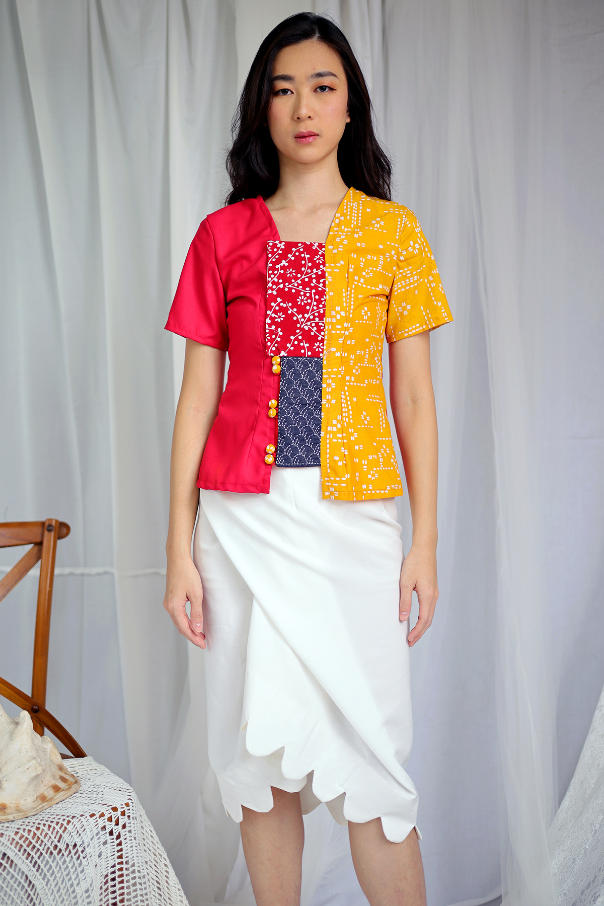 DhieVine Batik Hiranya Sashiko Honeycomb Kebaya