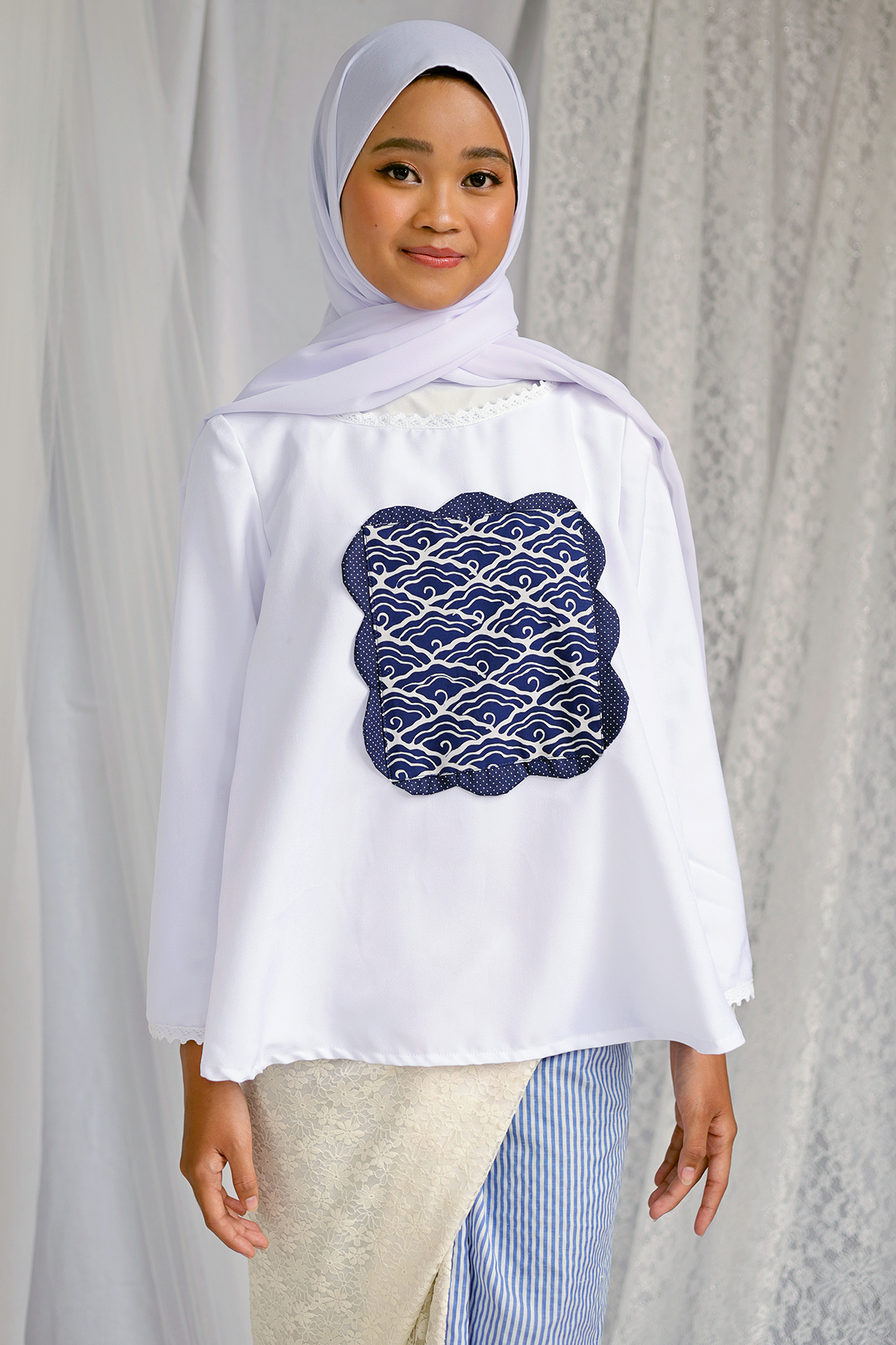 DhieVine Batik Cendani Megamendung Puffy Sleeves Kebaya