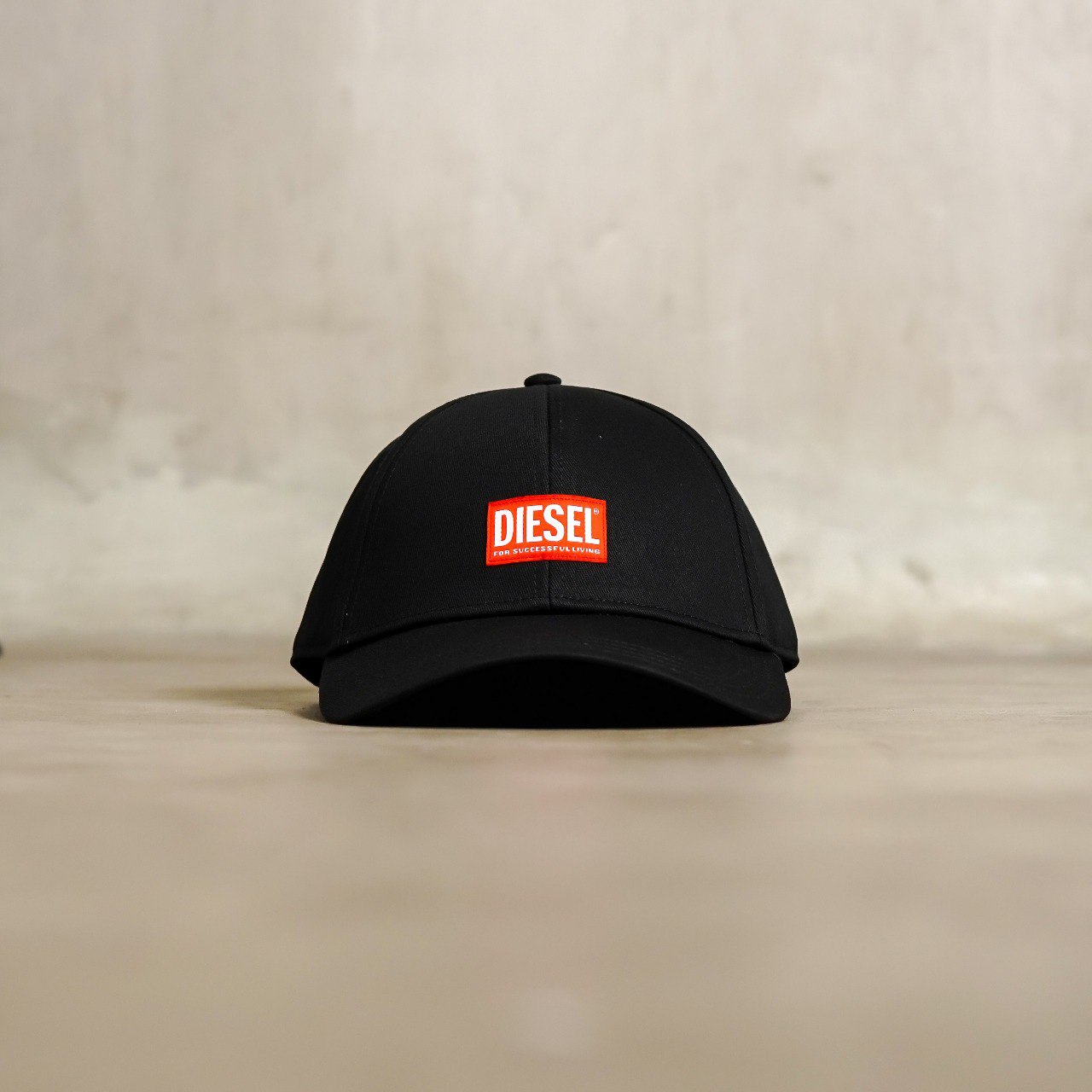 Diesel Topi DIESEL RED LOGO BOX BLACK CAP 100% ORIGINAL