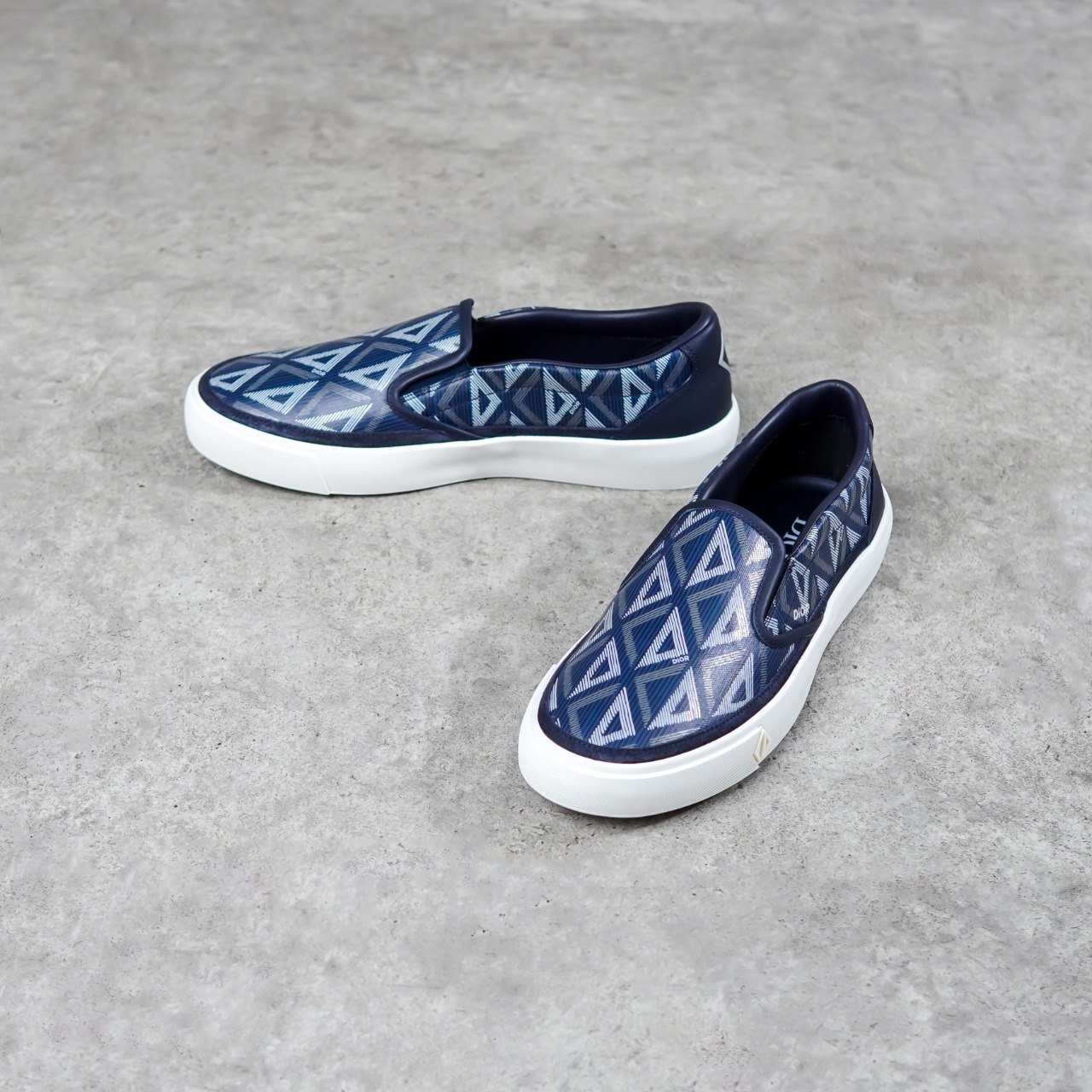 Dior Sepatu CHRISTIAN DIOR DIAMOND JACQUARD NAVY SLIP ON 100% ORIGINAL