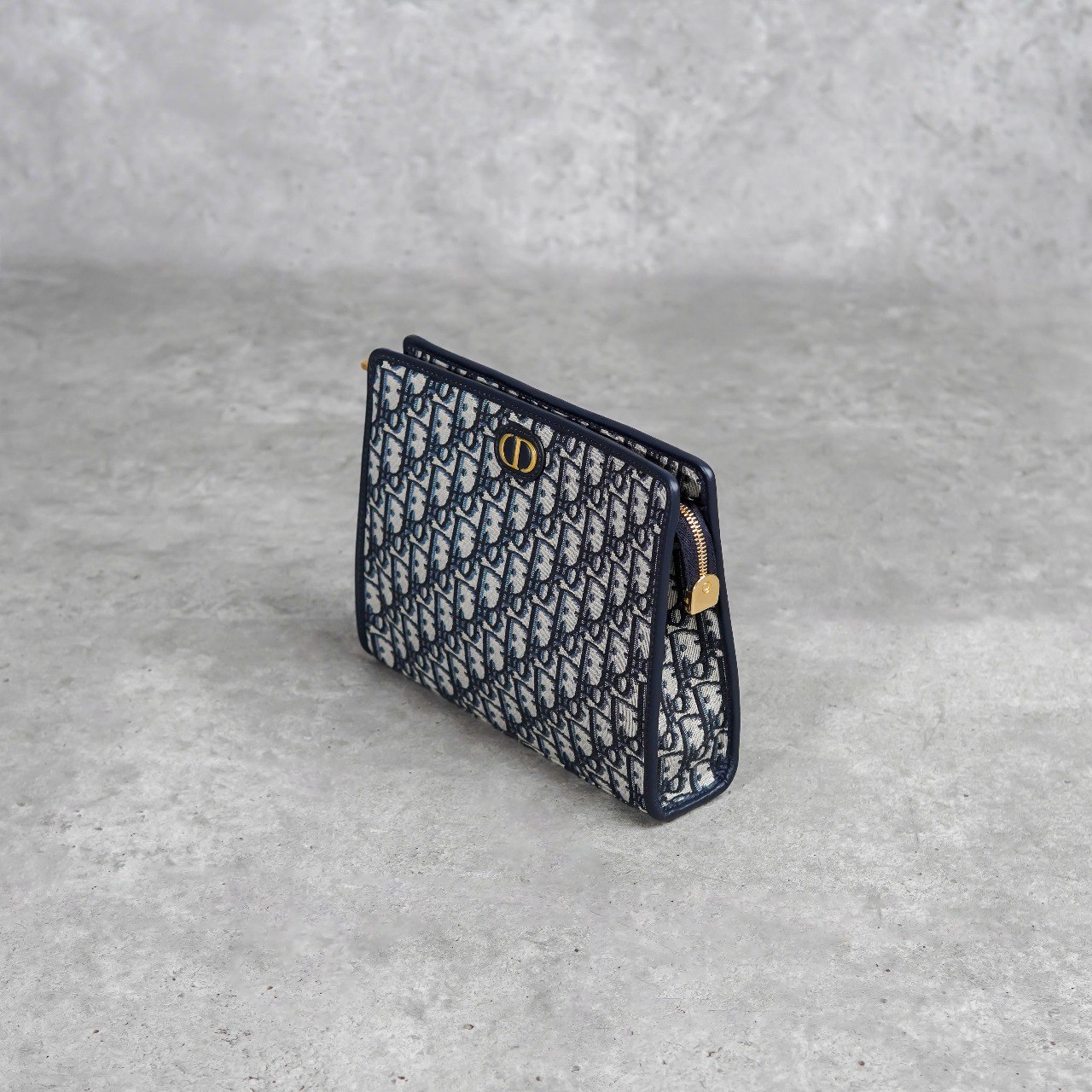 Dior Tas CHRISTIAN DIOR MONTAIGNE 30 DEA OBLIQUE BEIGE TRIANGLE CLUTCH 100% ORIGINAL