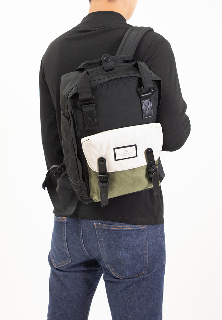 black doughnut backpack