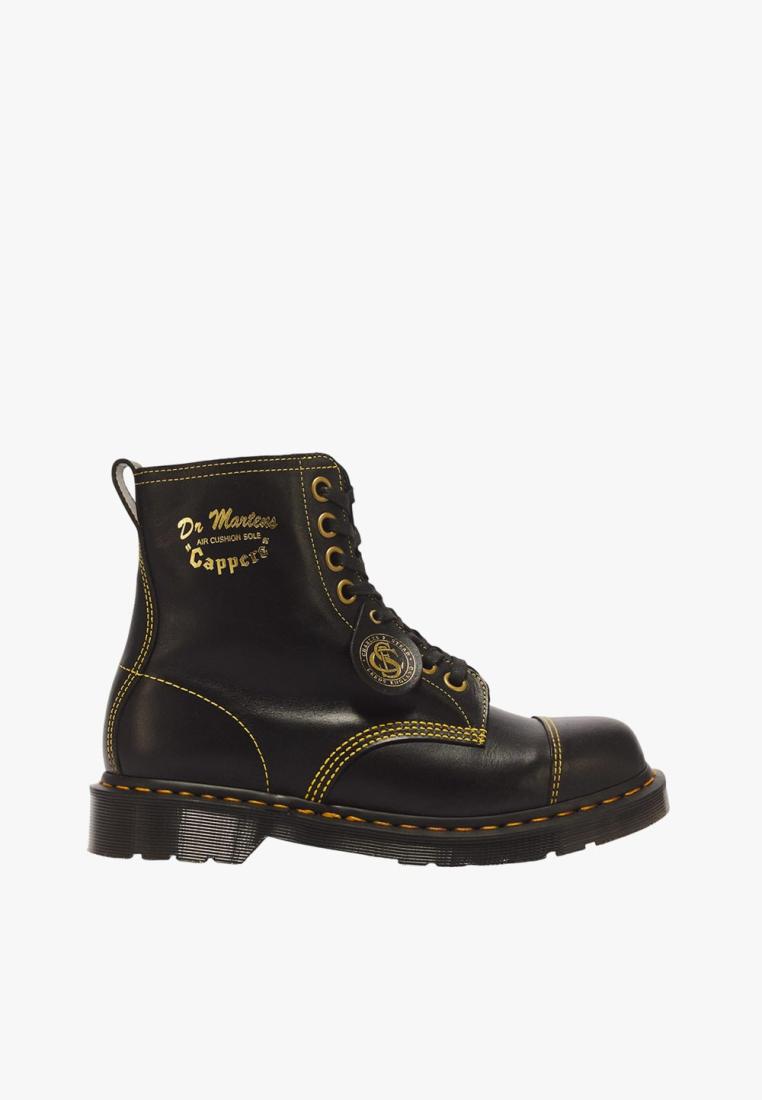 Dr. Martens Cappers 8 Eye Boot Black Classic Calf