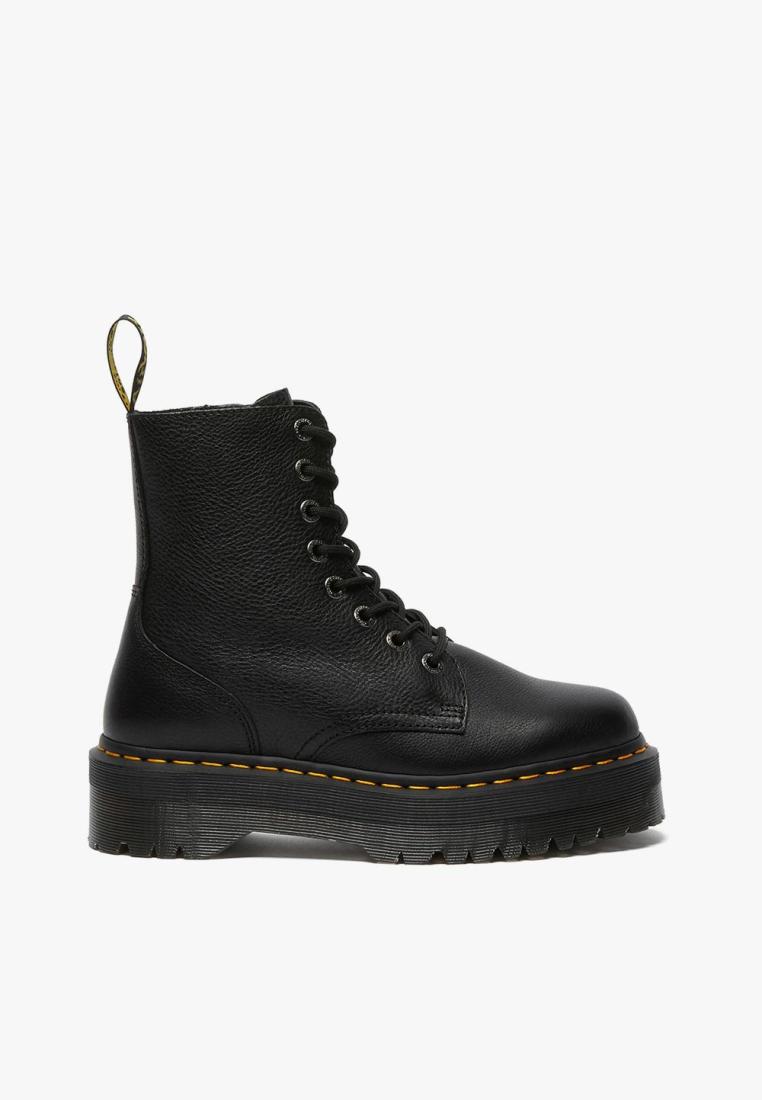 Dr. Martens Jadon III 8 Eye Boot Black Pisa
