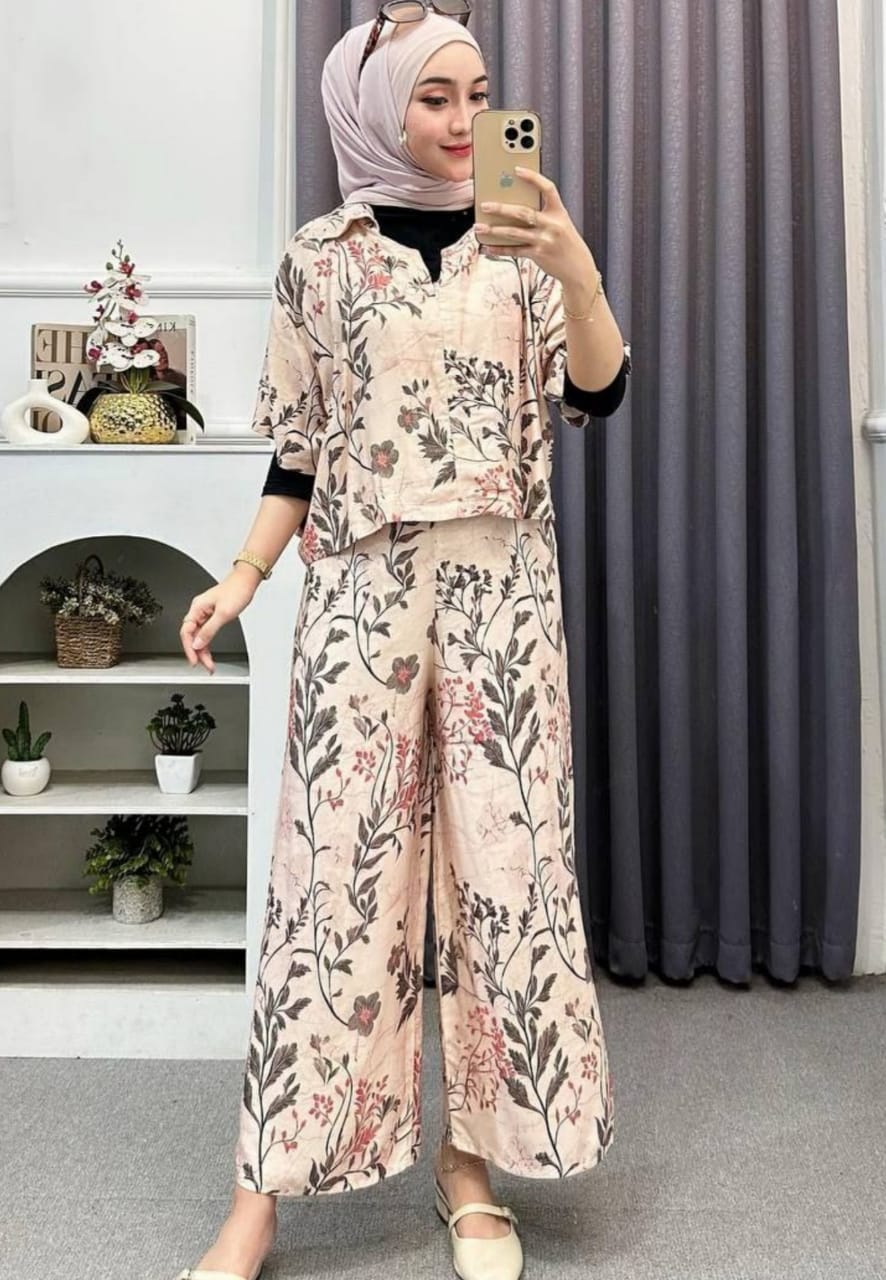 Elegant Batik Setelan Kulot Crop Jumbo Soft Krem Premium Modern MYA