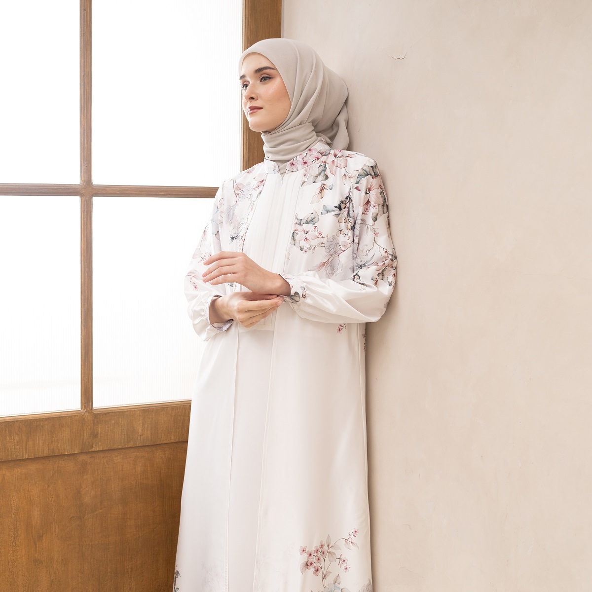 EPC Eddy P Chandra EPC Gamis Elvara - Broken White - The Ethnic Series