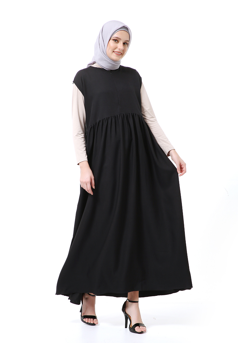 Evernoon Mely Dalaman Gamis Singlet Manset Muslimah Tanpa Lengan Series Regular Fit - Hitam