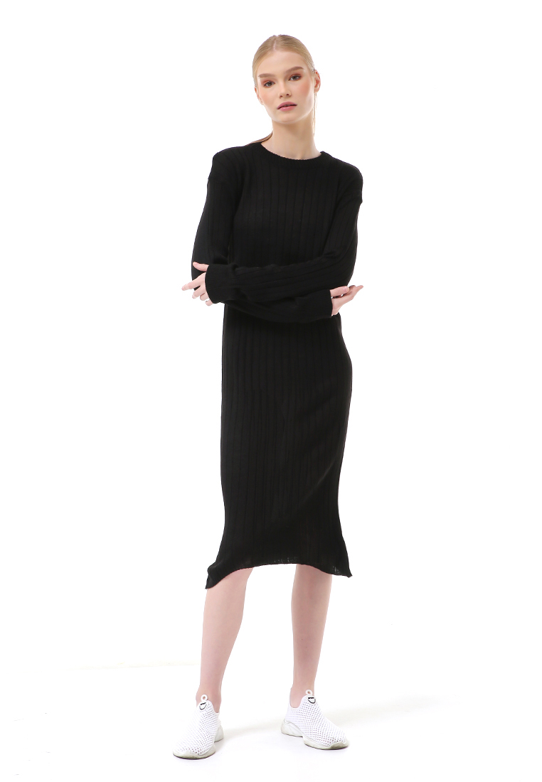 Evernoon Adela Dress Rajut Tunik Wanita Motif Polos Long Sleeve Relaxed Fit - Hitam