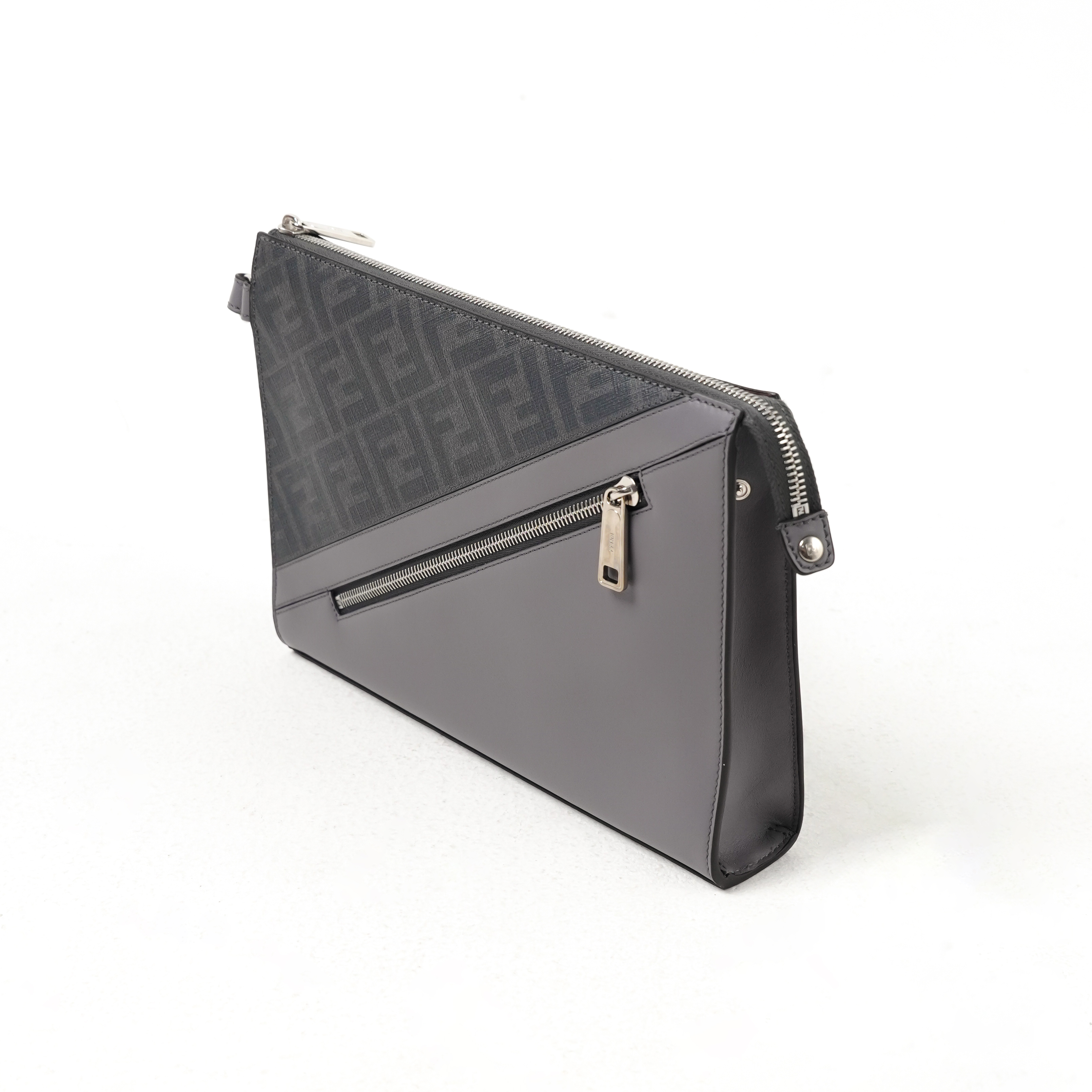 Fendi Tas FENDI FF DIAGONAL HALF BLACK GREY CLUTCH WITH HANDLE 100% ORIGINAL