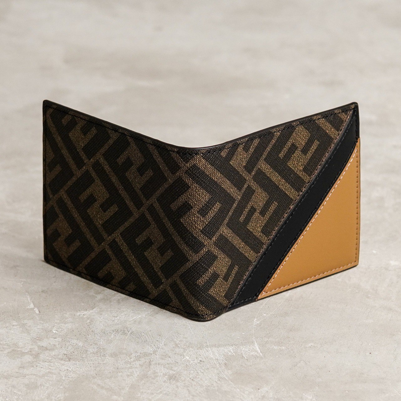 Fendi Dompet FENDI FF DIAGONAL BIRCH BROWN BEIGE WALLET 100% ORIGINAL