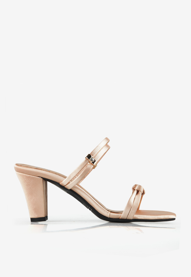 Fransisca Renaldy Sepatu Heels Pesta Wanita L.Danica 02