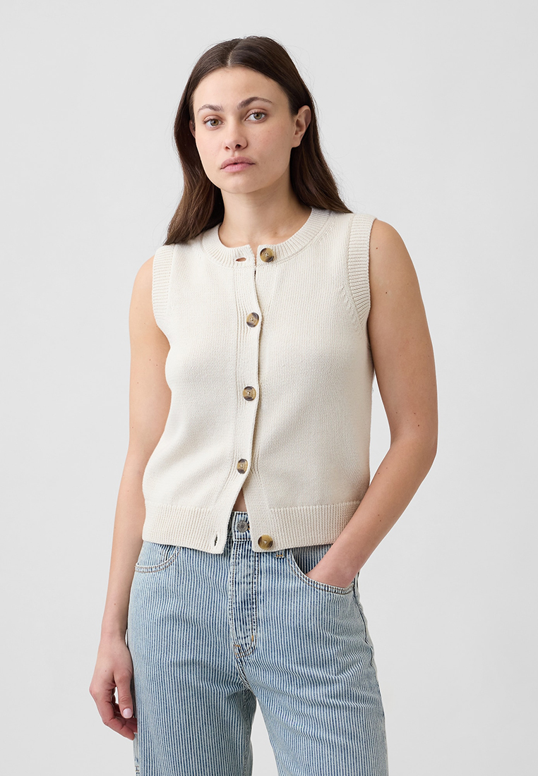 Gap Sleeveless Button-Up Top