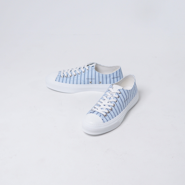 Givenchy Sepatu GIVENCHY TEXT PLAIN BLUE SNEAKER 100% ORIGINAL