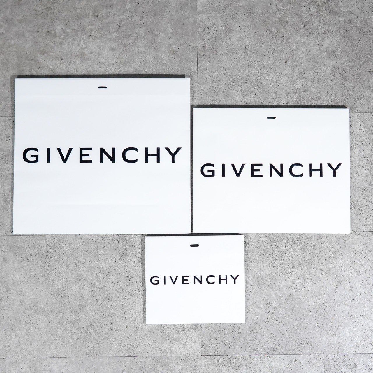 Givenchy Tas PAPER BAG GIVENCHY 100% ORIGINAL