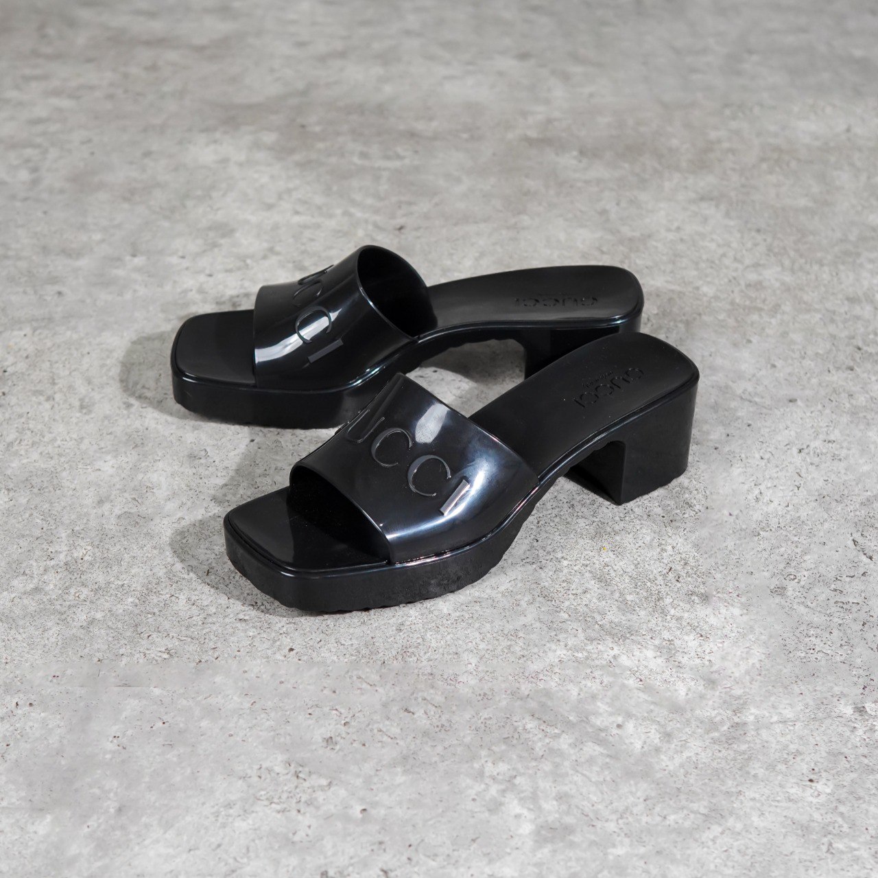 Gucci Sandal GUCCI RUBBER BLACK HEELS SANDAL 100% ORIGINAL