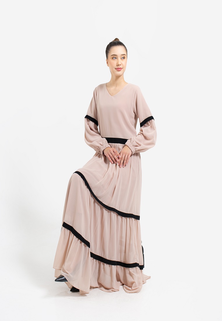 Heaven Sent Belvina Dress Beige