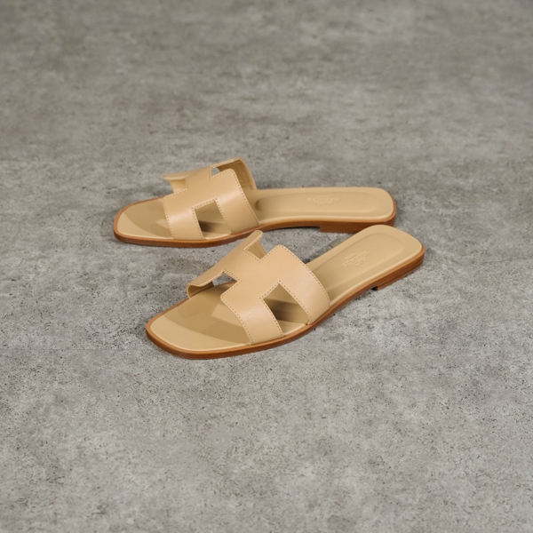 Hermès Sandal HERMES ORAN CREAM SANDAL 100% ORIGINAL