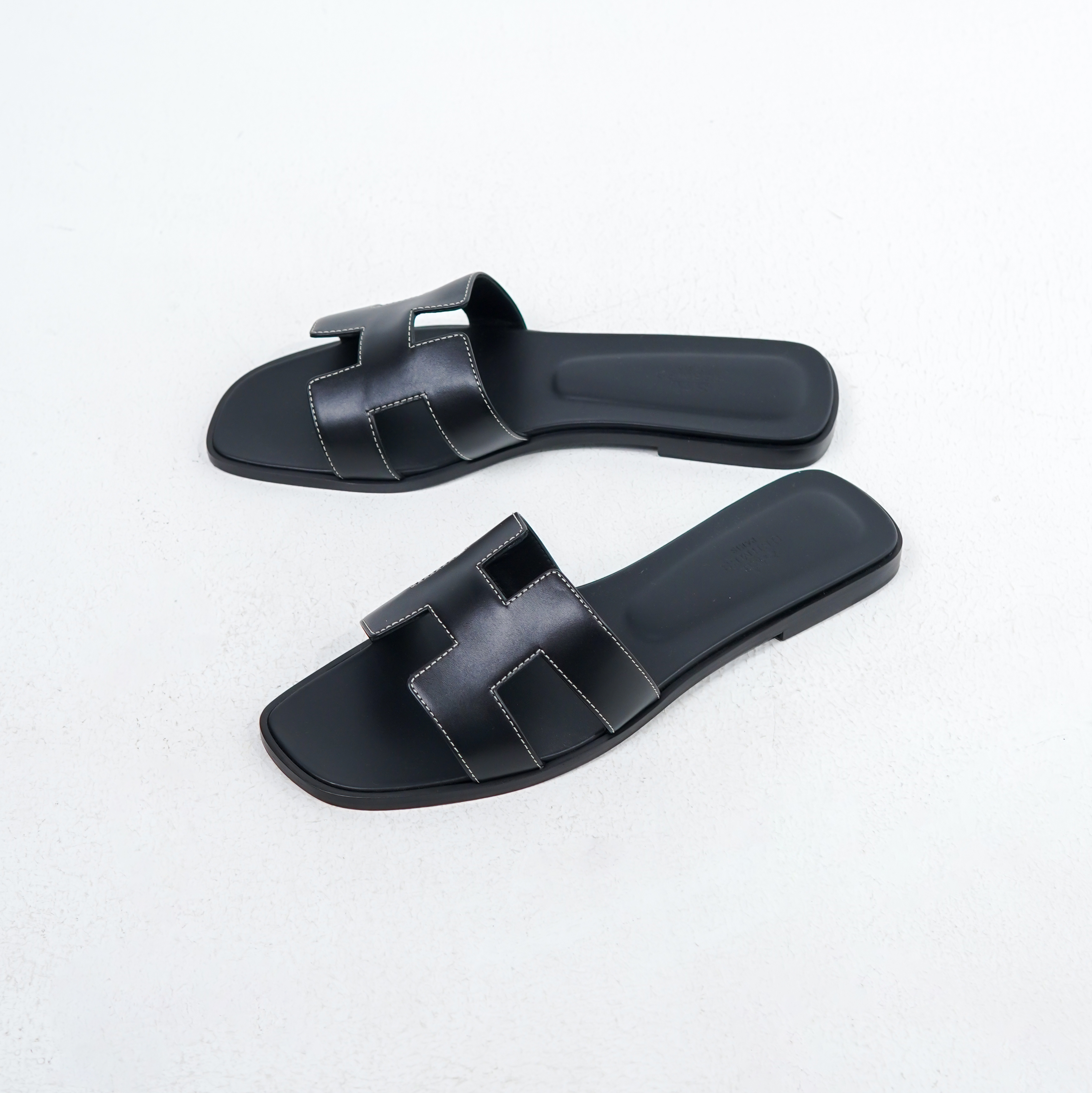Hermès Sandal HERMES ORAN BLACK SANDAL 100% ORIGINAL