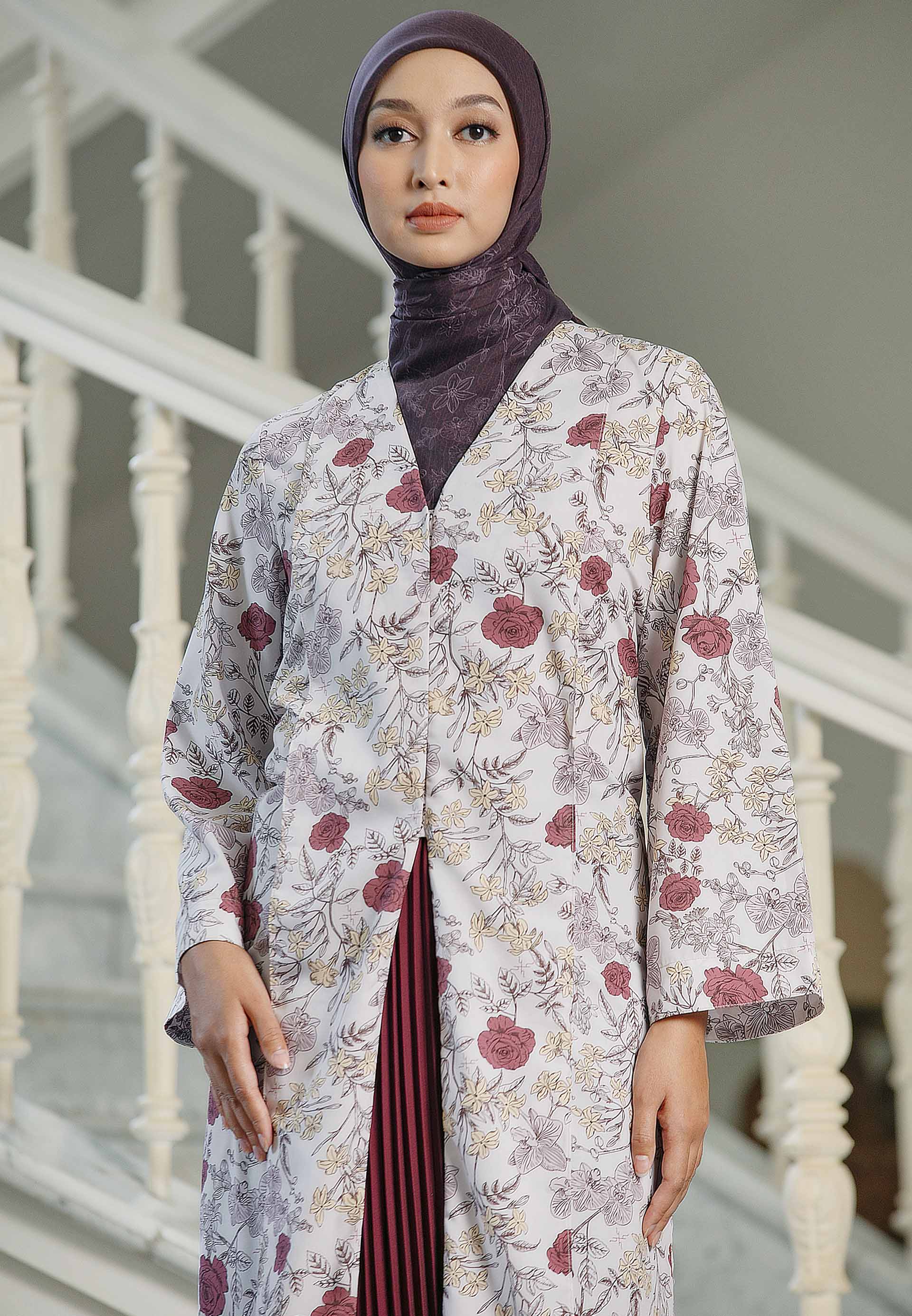 HijabChic Jelita Red Tunic - Tunik Katun Motif Bunga Tali Samping Slimfit Elegan