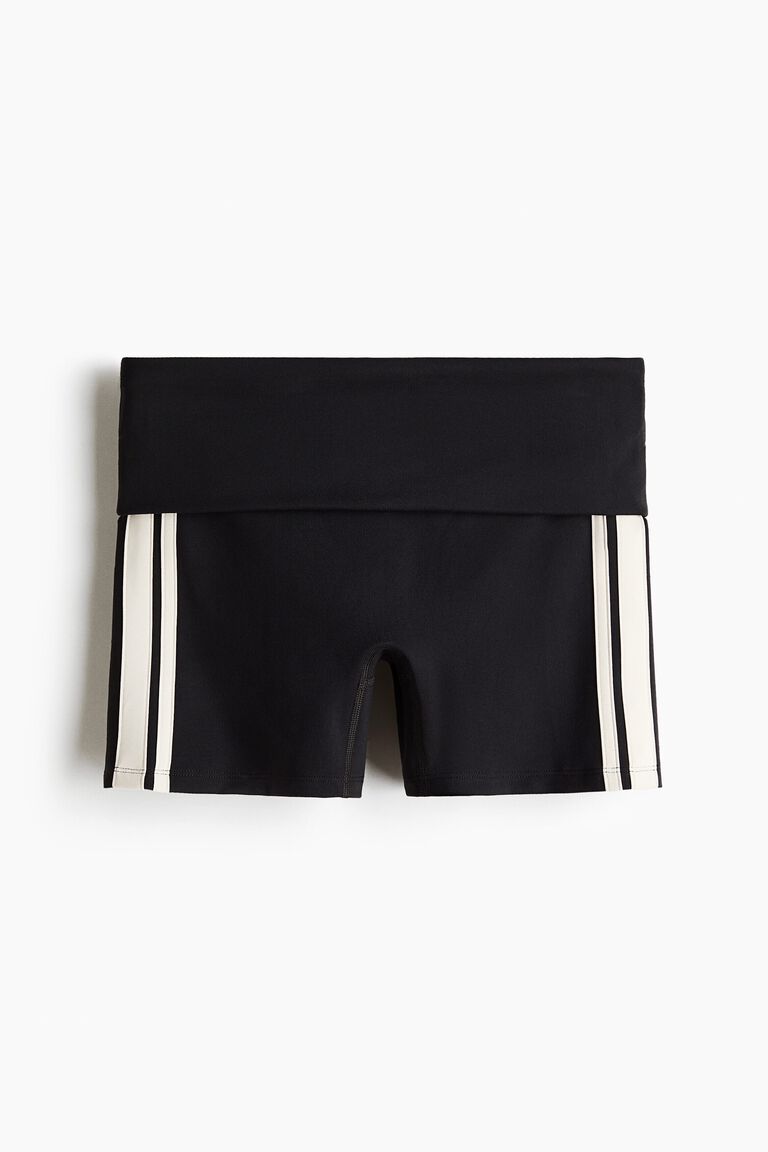 H&M Sports hotpants