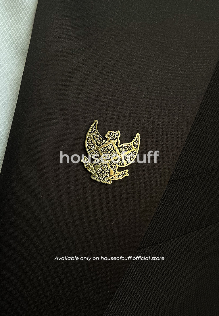 House of Cuff houseofcuff pin garuda indonesia emas lapel pin jas