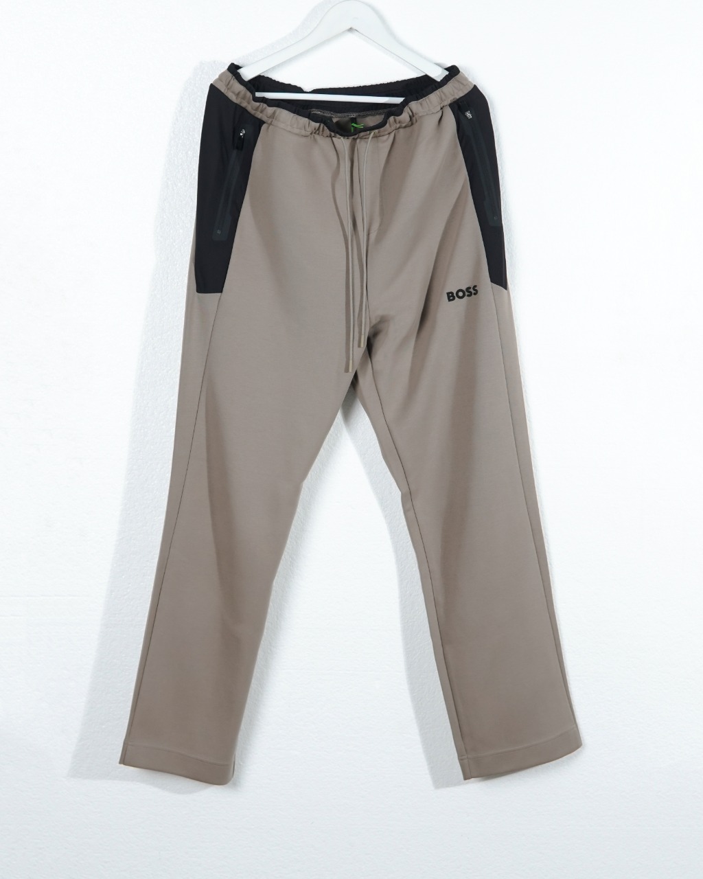 Hugo Boss Celana HUGO BOSS HADIM PANEL BLACK SIDE TAUPE SWEAT PANTS 100% ORIGINAL