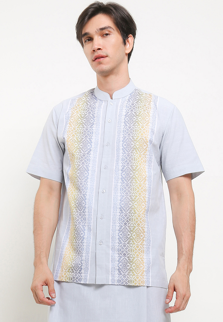 Intresse Cayman Brac Short Baju Koko