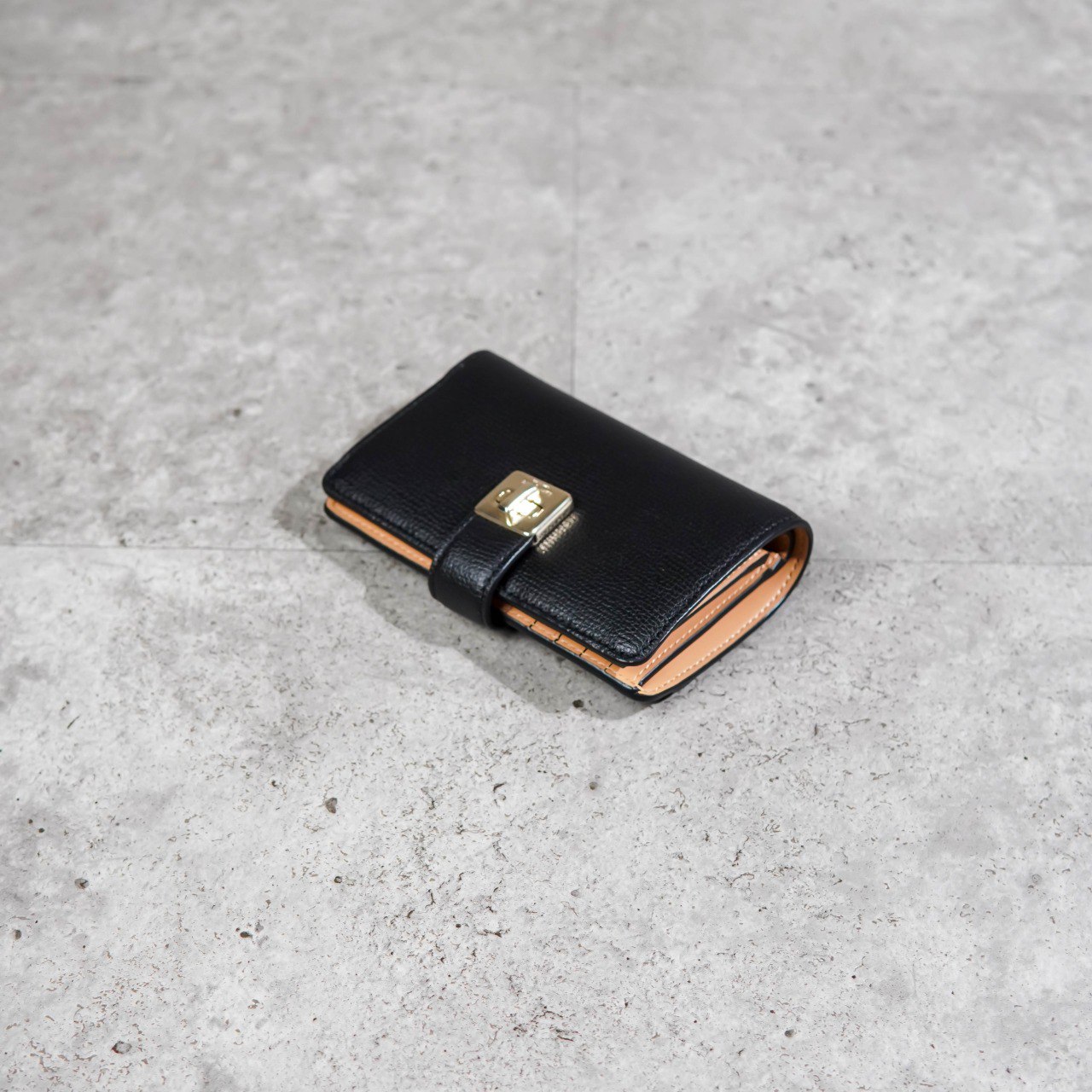 Kate Spade Dompet KATE SPADE GHW BLACK FLAP BIFOLD WALLET 100% ORIGINAL