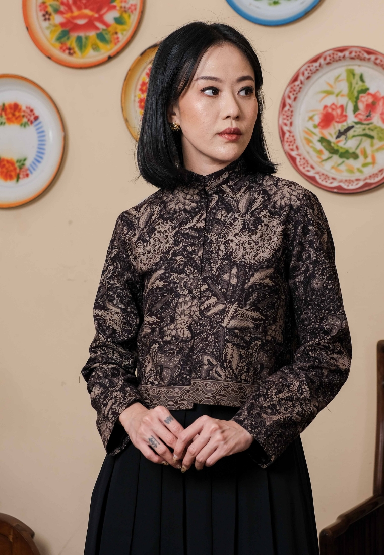 KICHI BATIK Tara Bunga Outer